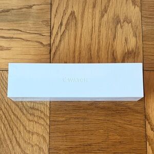 Apple Watch Series 5 Space Black Stainless Steel Case Black Sport Band - NEW